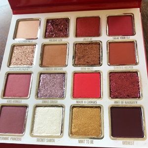 Limited addition Dear Santa Palette